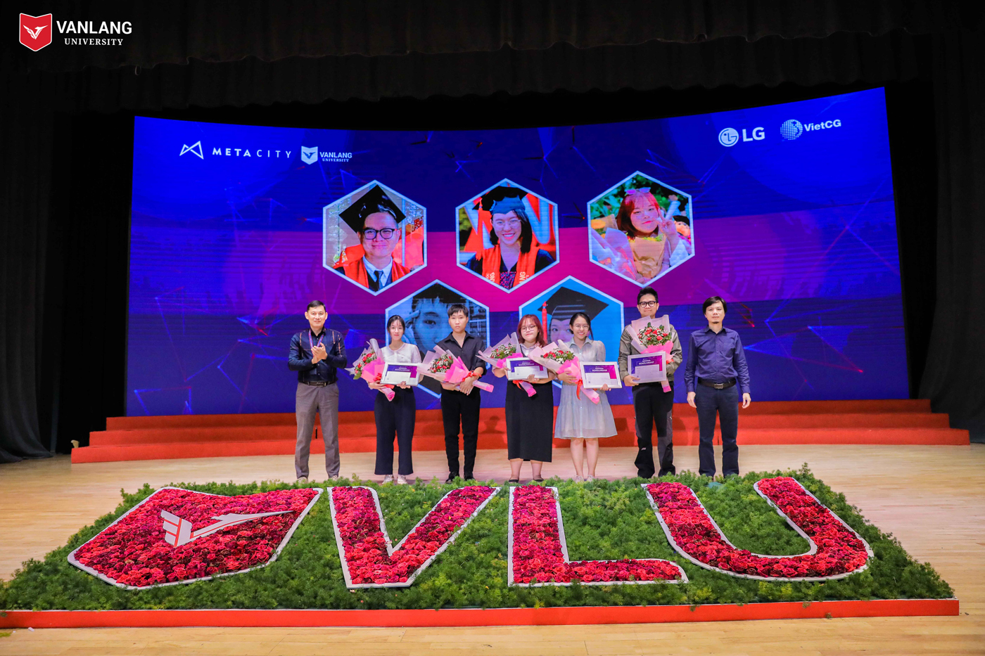 vlu hoi thao metaverse c