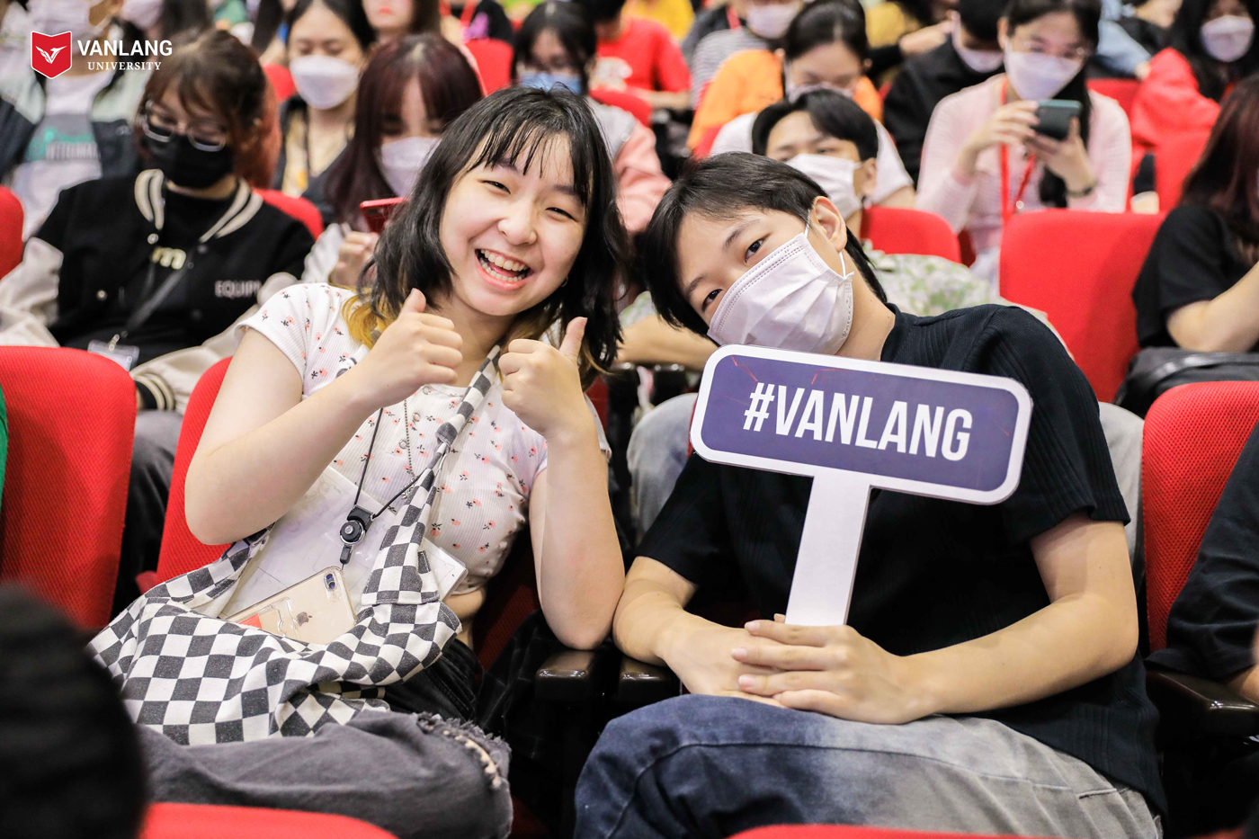 vlu hoi thao metaverse f