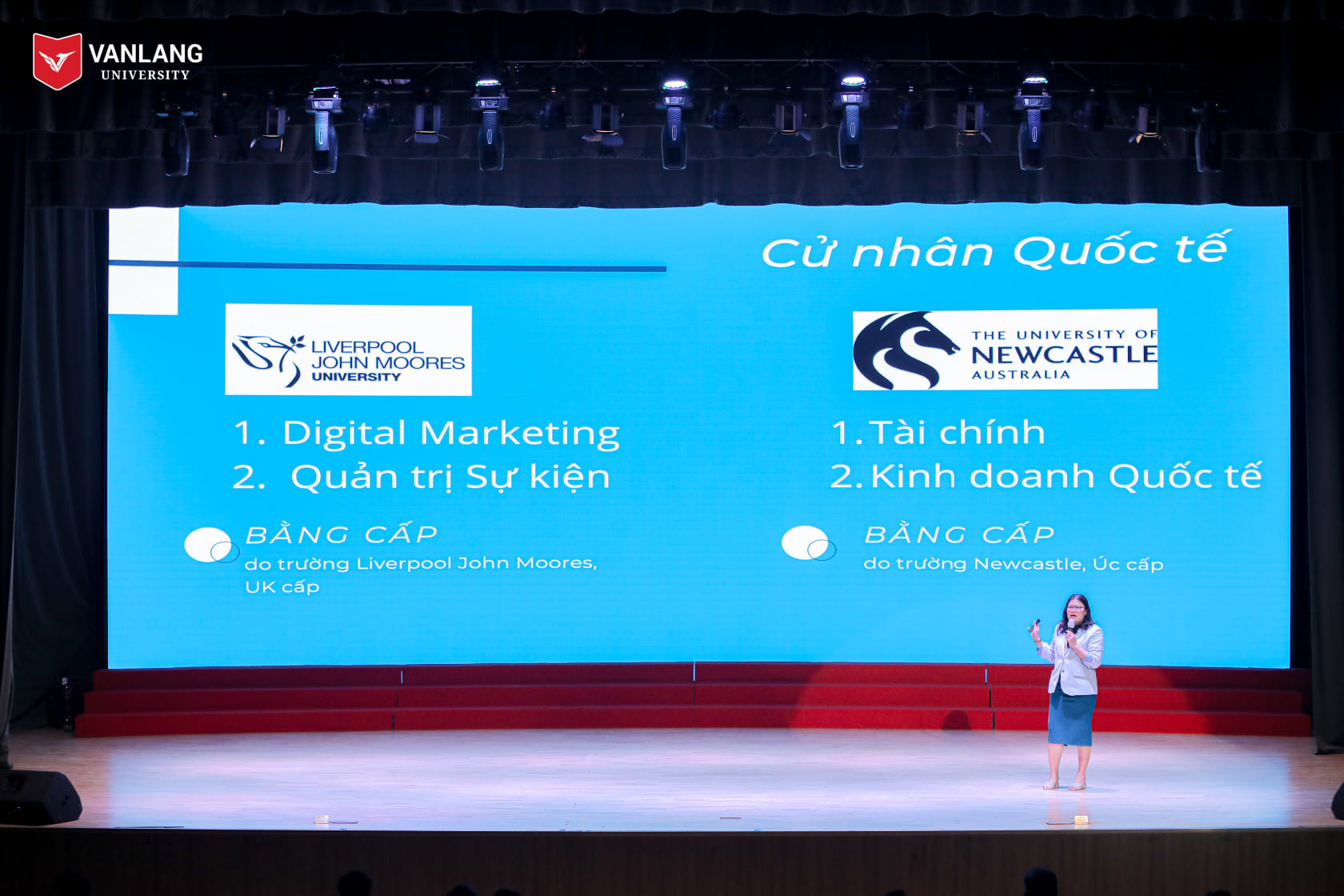 vlu hoi thao dinh huong nganh nghe thuong mai b