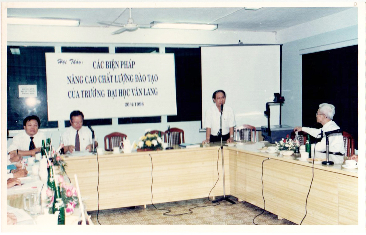 vlu vinh biet ky su bui quang do b