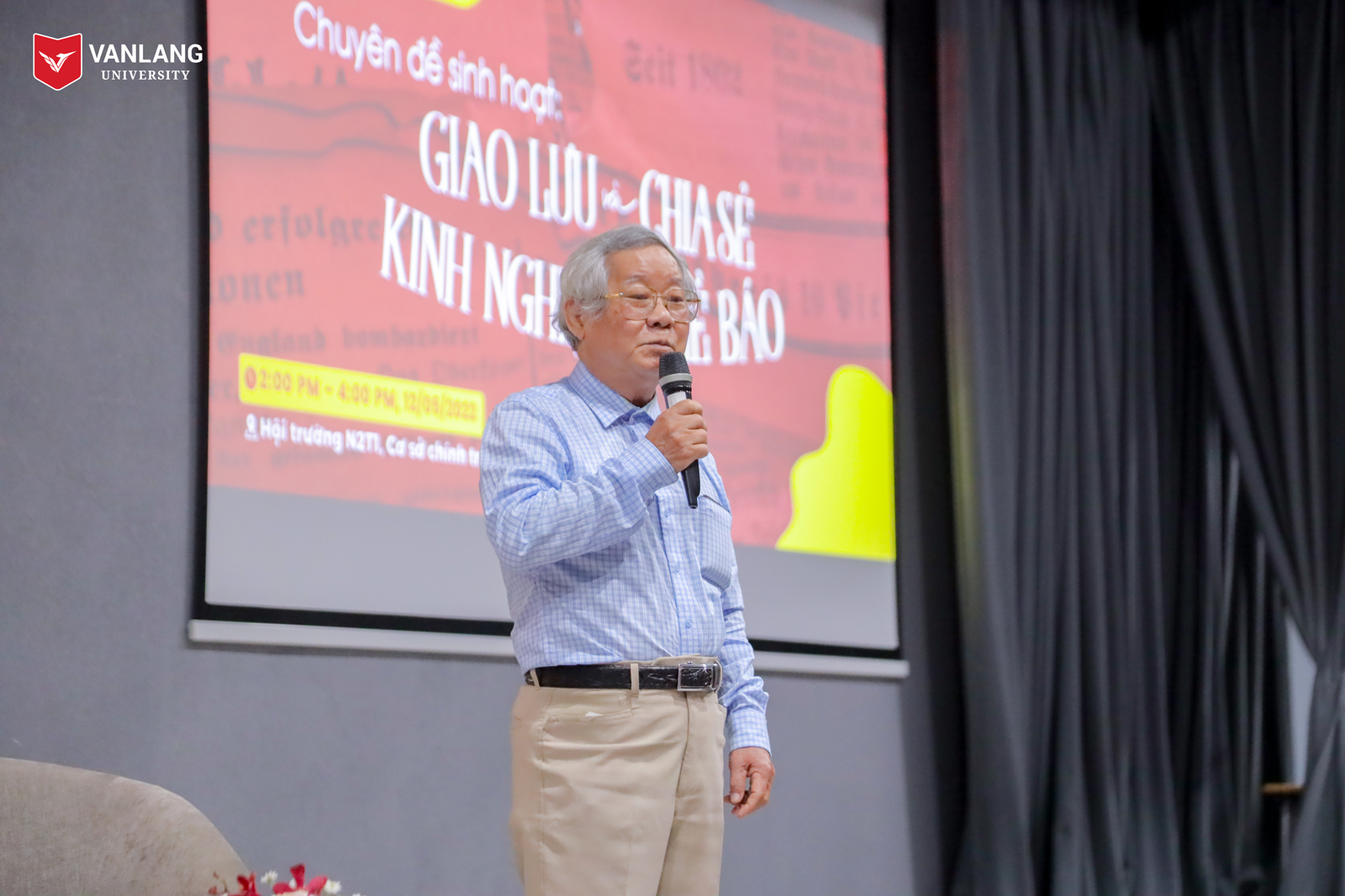 vlu giao luu nha bao huy duc b