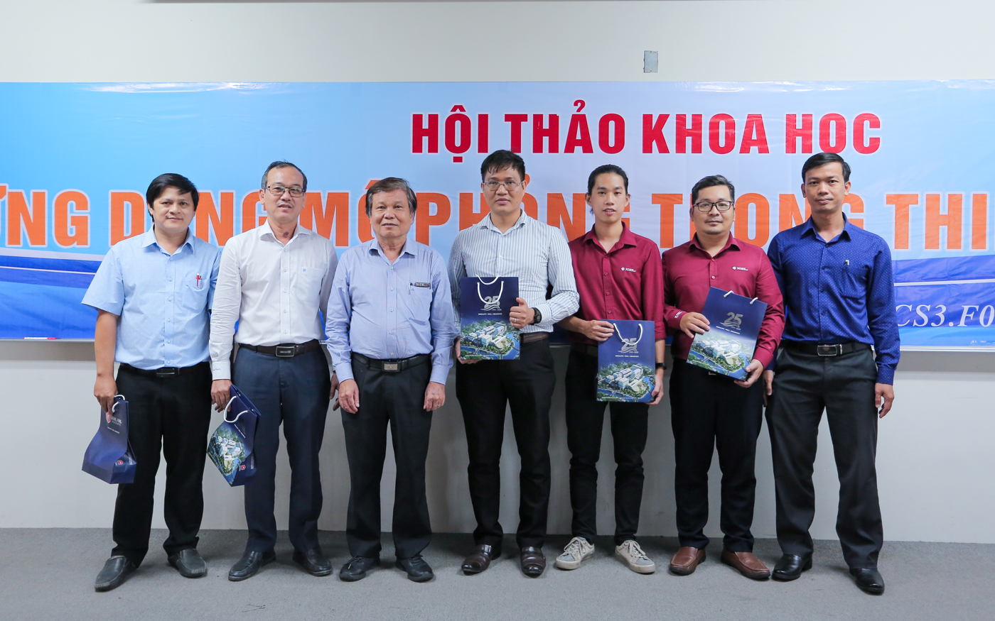 vlu hoi thao khoa o to c