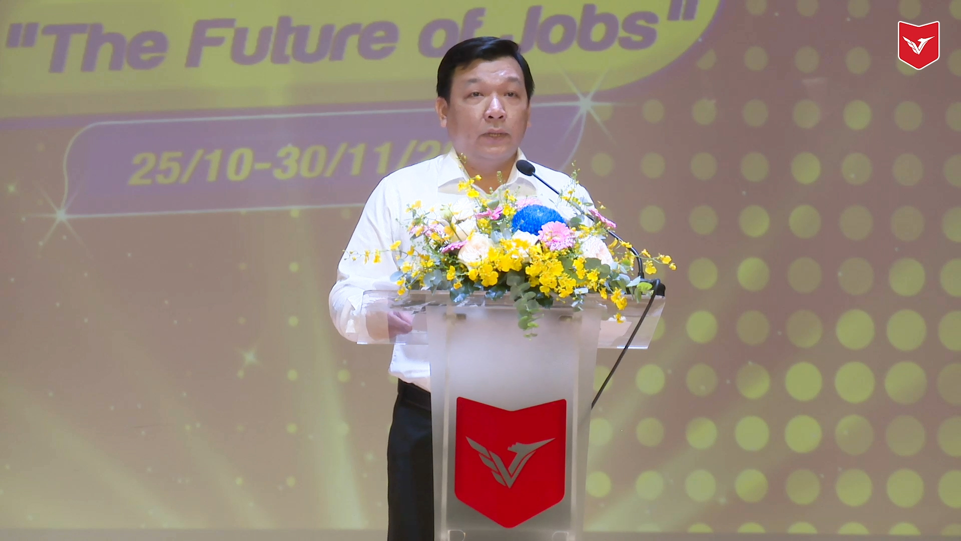 khai mac job fair 3