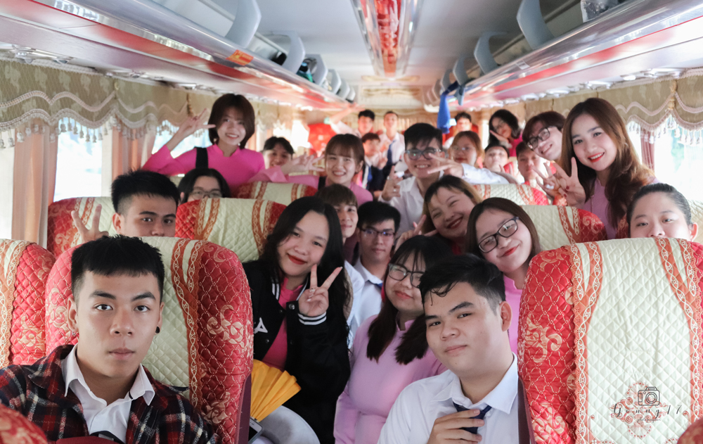 chuyen thuc tap dang gia nhat cua sinh vien khoa 25 khoa du lich chung toi g
