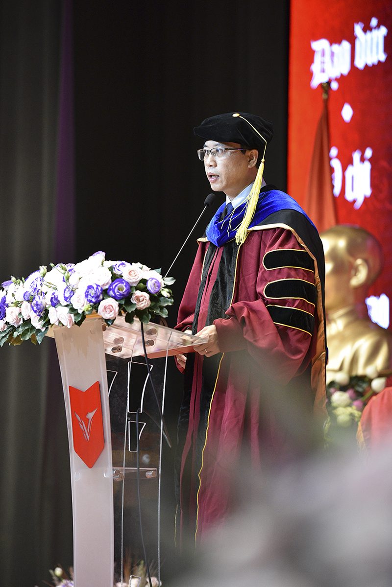 vlu le tot nghiep hai khong hai muoi ba
