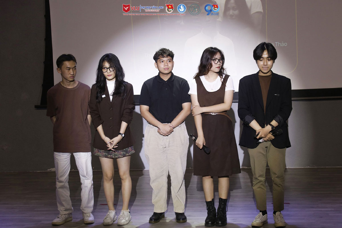 vlu khoa quan he cong chung truyen thong to chuc chung ket click pr e