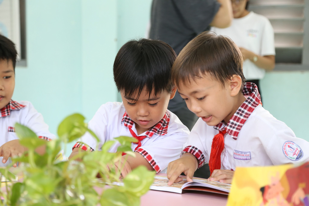 vlu my thuat thiet ke uom mam tri thuc viet c