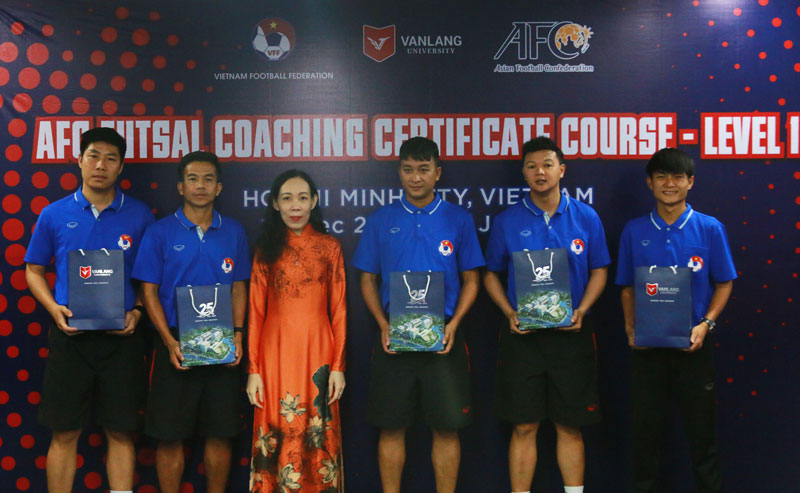 vlu dao tao hlv futsal i