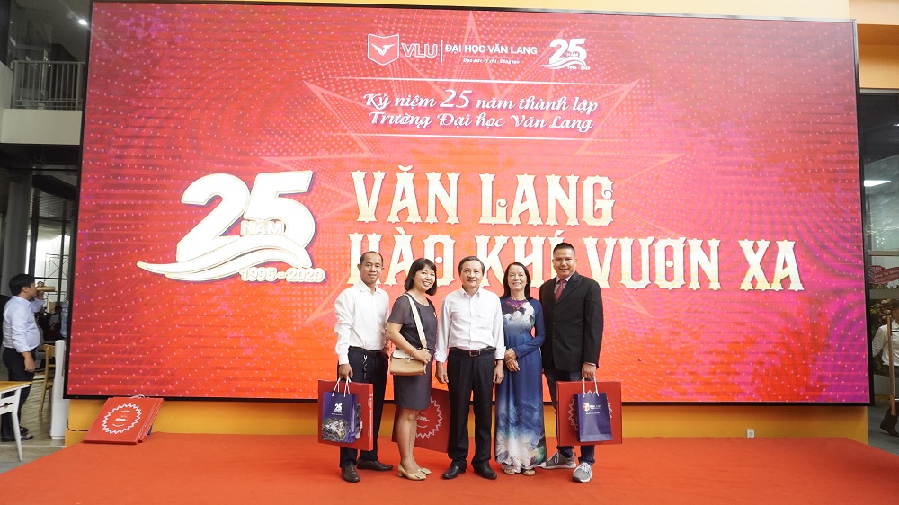 vlu ky niem 25 nam b