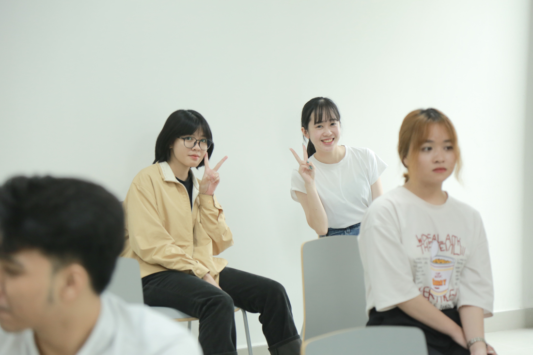 vlu ky thi nang khieu san khau dien anh van lang m