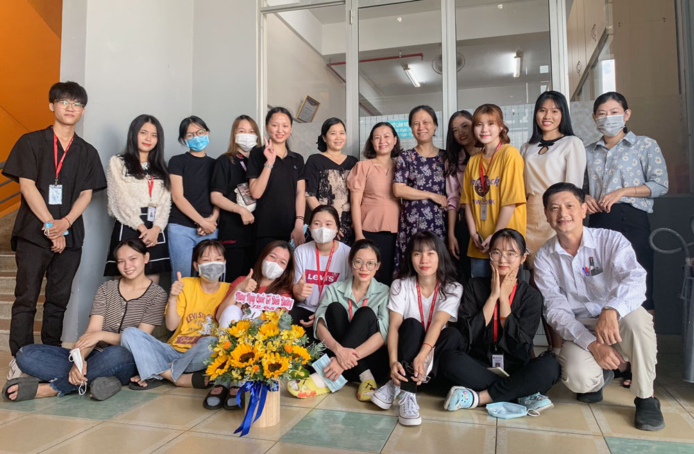 vlu mung ngay quoc te dieu duong a