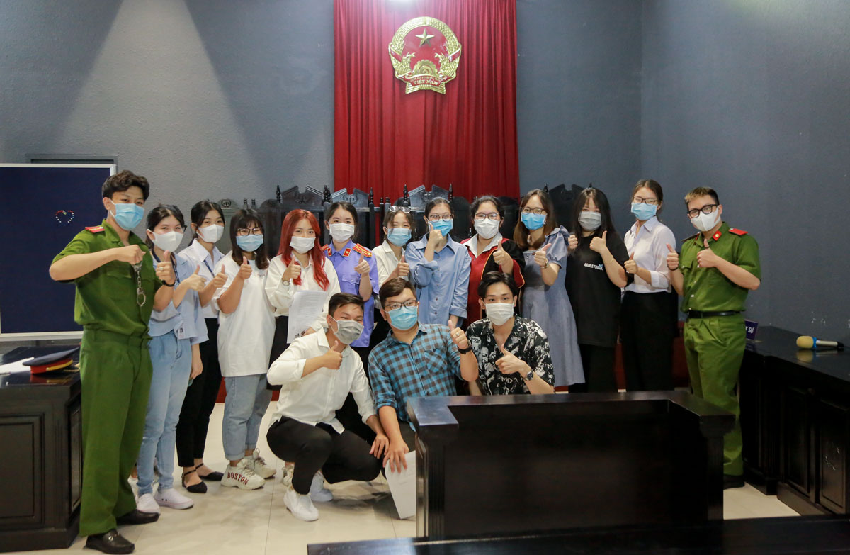 vlu phien toa gia dinh a