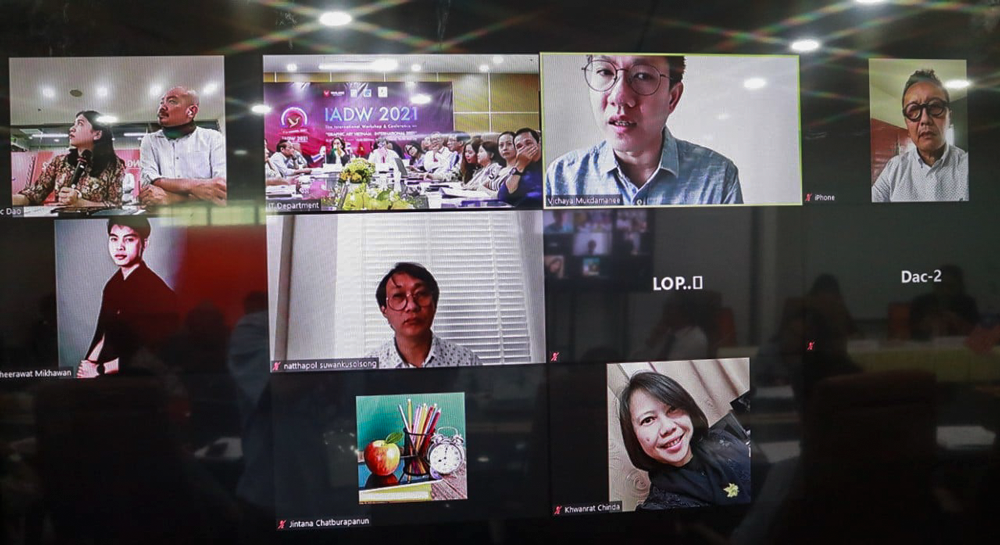 vlu seminar trai sang tac my thuat quoc te e