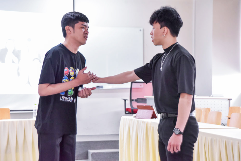 vlu thuc hanh ky nang dien xuat cung lien hoan phim van lang d